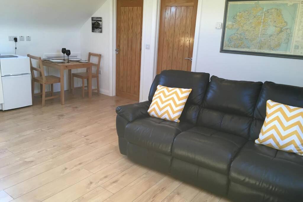 Buzzards Loft Daire Poyntzpass Dış mekan fotoğraf